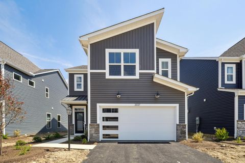 Photo of 2027 Aerotrain Court N, Plain City, OH 43064 (MLS # 225018577)
