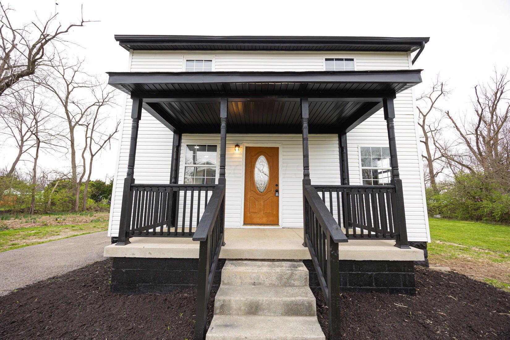 3526 3rd Avenue, Grove City, Ohio image 2
