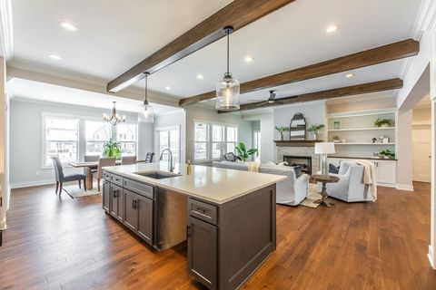 Tiny photo for 2347 Jaxton Court, Lewis Center, OH 43035 (MLS # 225044867)