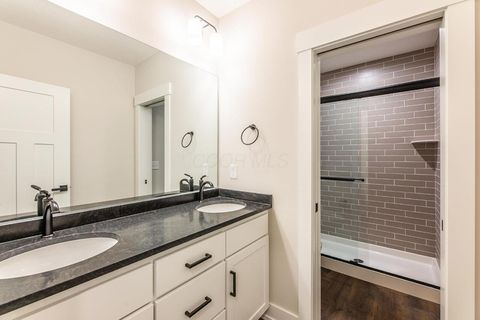 Tiny photo for 2347 Jaxton Court, Lewis Center, OH 43035 (MLS # 225044867)