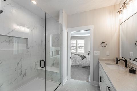 Tiny photo for 2347 Jaxton Court, Lewis Center, OH 43035 (MLS # 225044867)