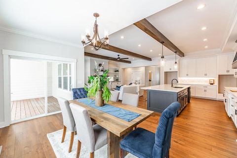 Tiny photo for 2347 Jaxton Court, Lewis Center, OH 43035 (MLS # 225044867)