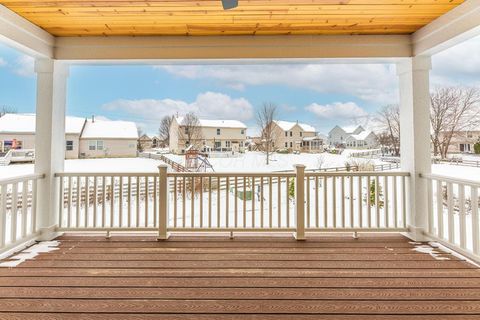 Tiny photo for 2347 Jaxton Court, Lewis Center, OH 43035 (MLS # 225044867)