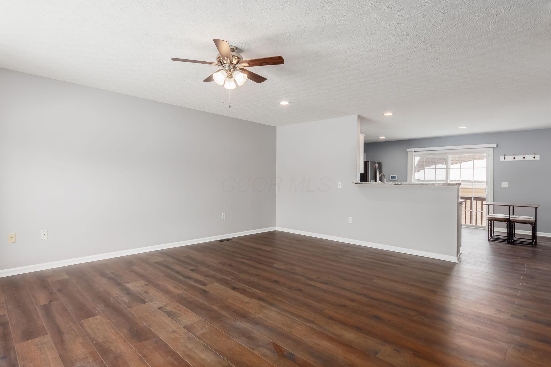 5545 Rainbow Falls Street 7-5545