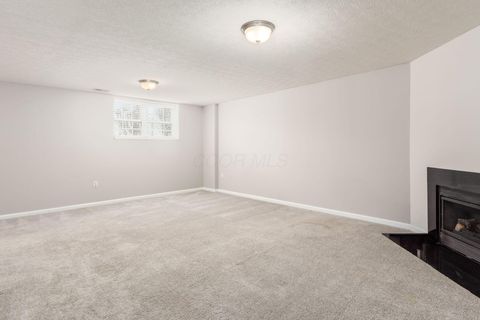 Tiny photo for 5545 Rainbow Falls Street 7-5545 #7-5545, Dublin, OH 43016 (MLS # 226003210)