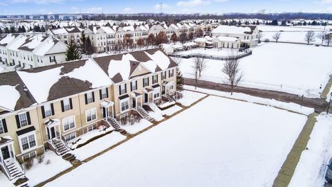 Tiny photo for 5545 Rainbow Falls Street 7-5545 #7-5545, Dublin, OH 43016 (MLS # 226003210)