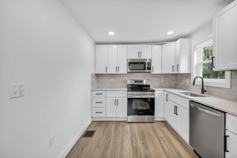 Tiny photo for 1934 Eddystone Avenue, Columbus, OH 43224 (MLS # 226036680)