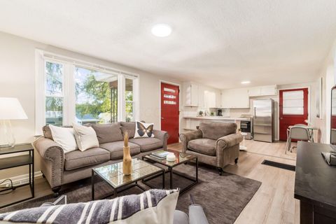 Tiny photo for 554 Garfield Avenue, Newark, OH 43055 (MLS # 226000849)