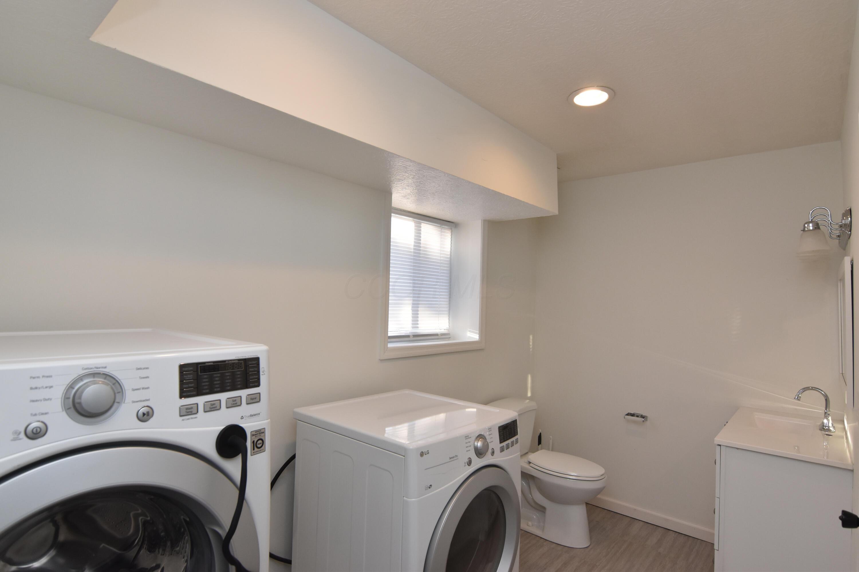 Ostrander, Ohio 43061, United States, 2 Bedrooms Bedrooms, ,3 BathroomsBathrooms,Residential,Active,9435