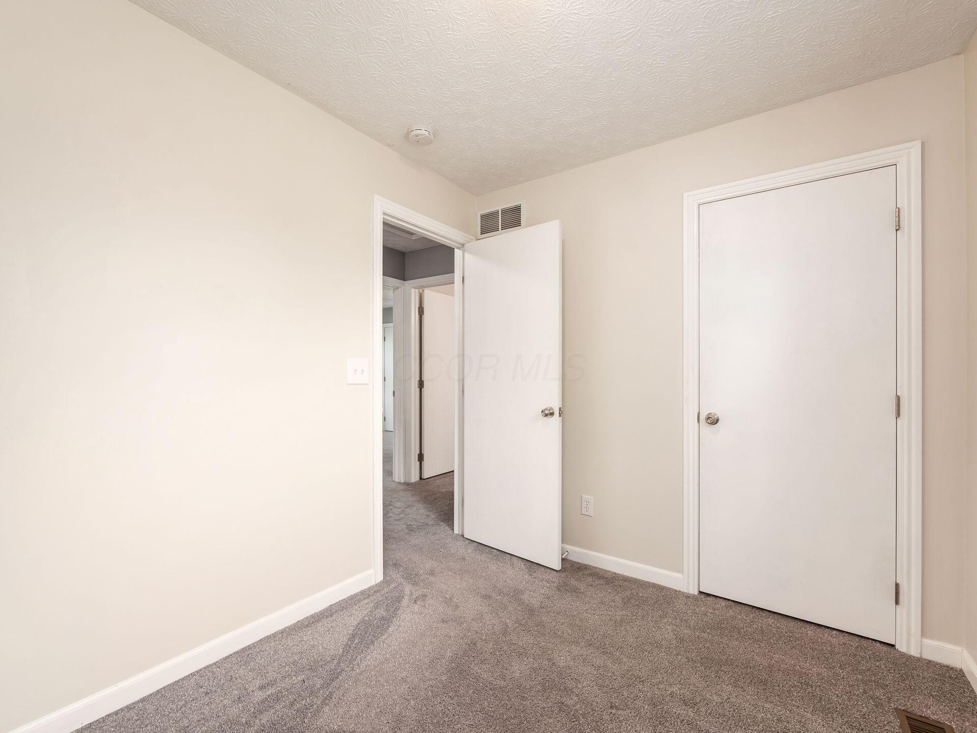 1520 Dickson Drive, Columbus, Ohio image 23