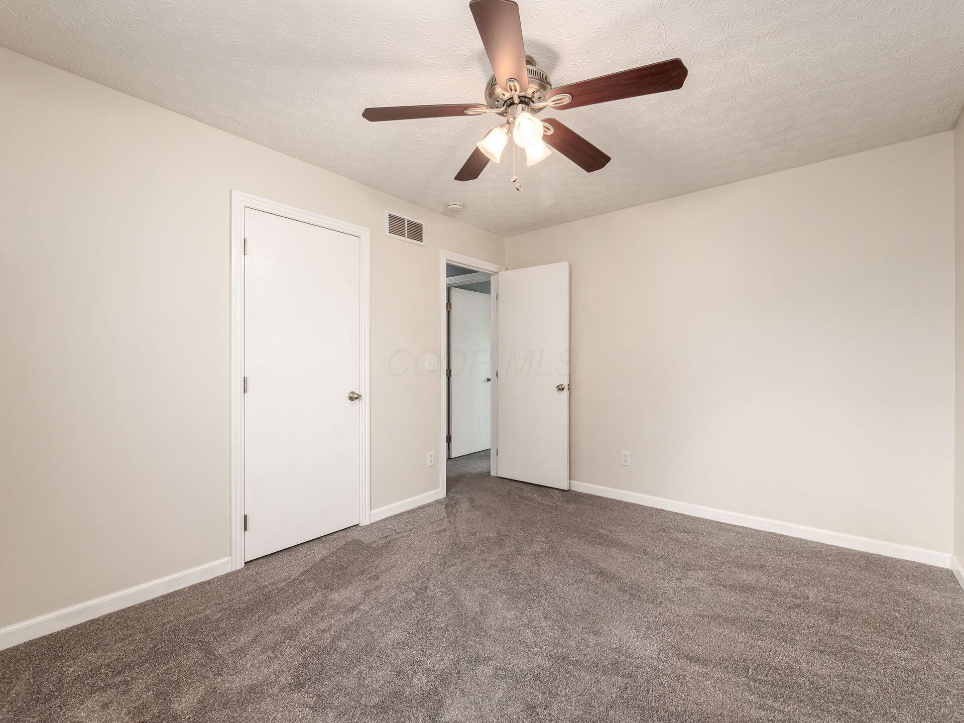 1520 Dickson Drive, Columbus, Ohio image 25