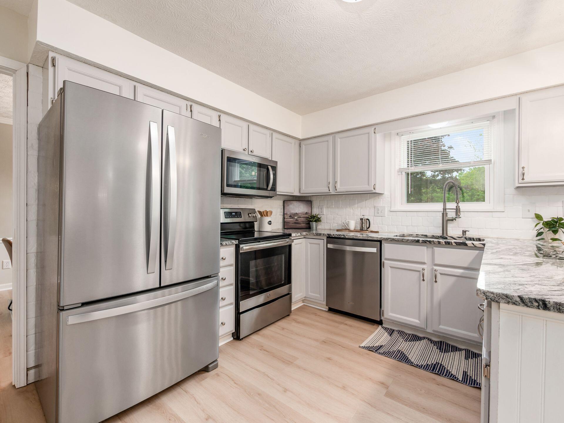 1520 Dickson Drive, Columbus, Ohio image 11