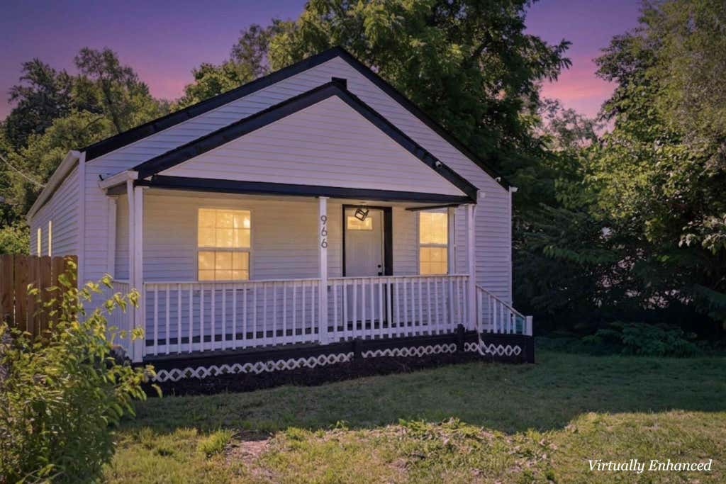 Photo of 966 Whitethorne Avenue, Columbus, OH 43223 (MLS # 226022755)