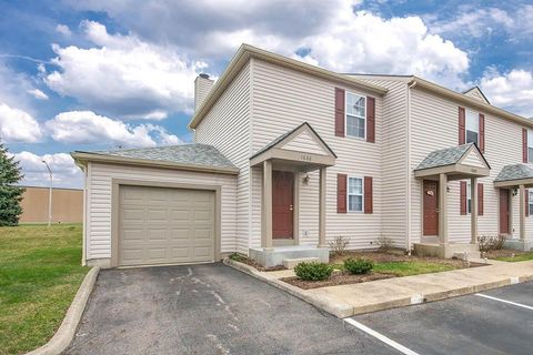 Photo of 1688 Bennigan Drive 169A #169A, Hilliard, OH 43026 (MLS # 226006064)