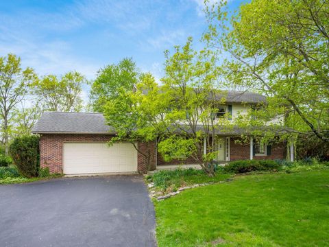 Photo of 127 Hillside Drive, Delaware, OH 43015 (MLS # 226014605)