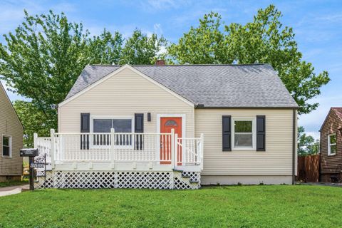 Photo of 3569 Dresden Street, Columbus, OH 43224 (MLS # 226015230)