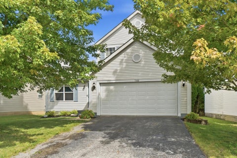 Photo of 7168 Oliver Winchester Drive, Canal Winchester, OH 43110 (MLS # 226034943)