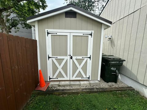 Tiny photo for 410 Wyandotte Avenue, Columbus, OH 43202 (MLS # 225044996)