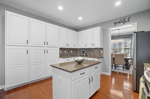 Tiny photo for 684 Kentucky Circle, Marysville, OH 43040 (MLS # 225037361)