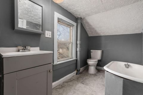 Tiny photo for 455 Johnson Street, Columbus, OH 43203 (MLS # 225046212)