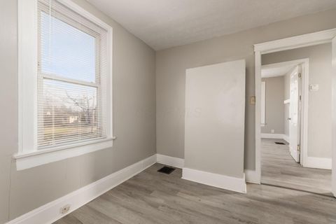 Tiny photo for 455 Johnson Street, Columbus, OH 43203 (MLS # 225046212)