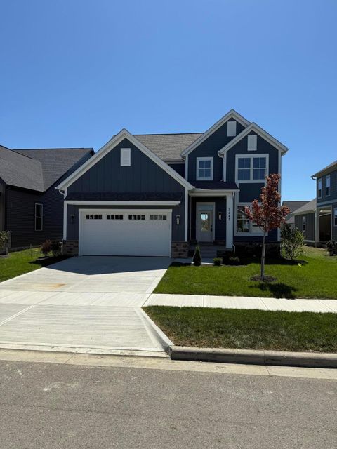 Photo of 3647 Kassidy Drive, Grove City, OH 43123 (MLS # 225021791)