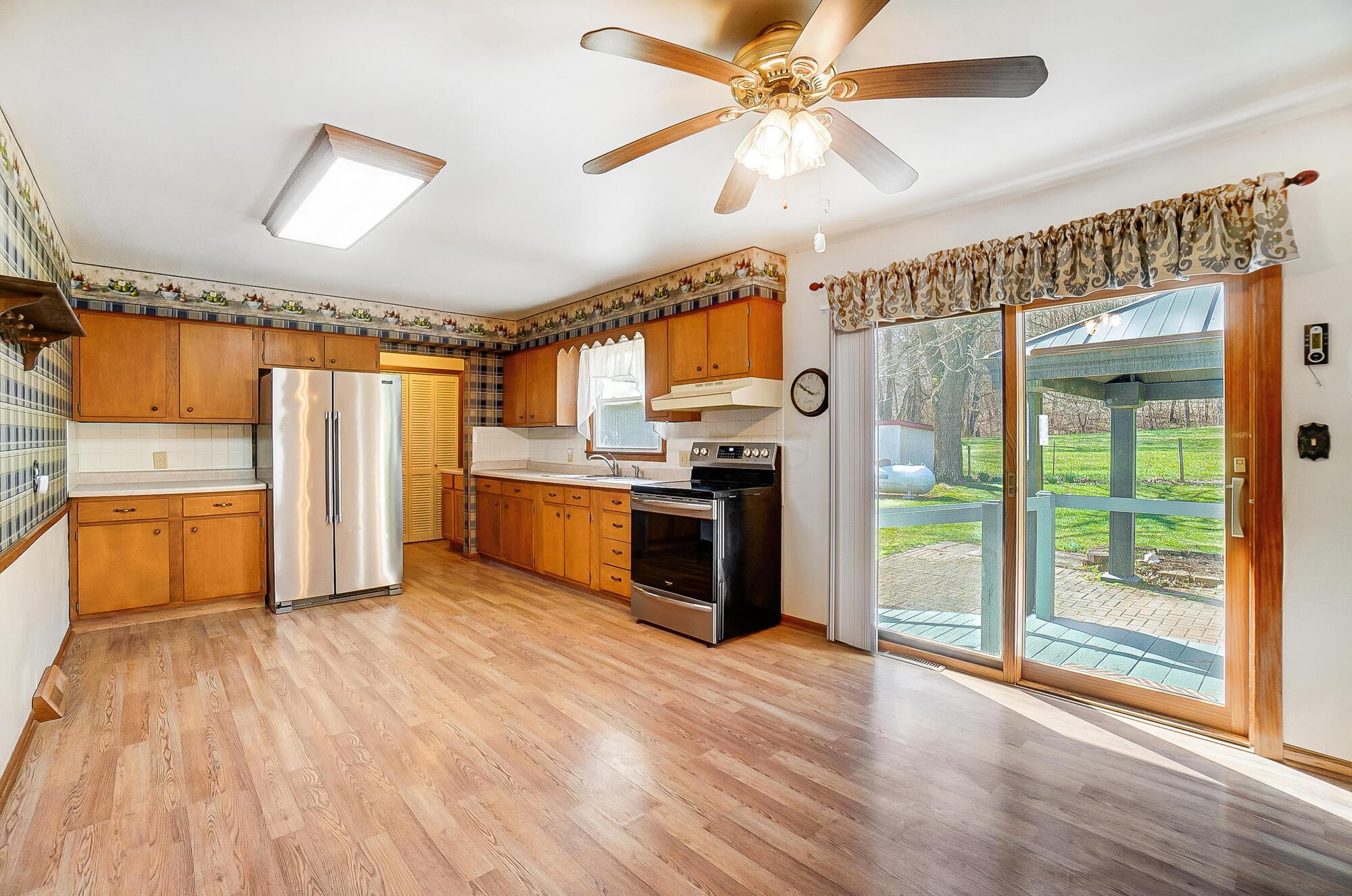 12668 State Route 772, Chillicothe, Ohio image 10