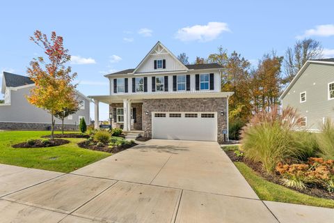 Photo of 581 Pisa Loop, Delaware, OH 43015 (MLS # 226001496)