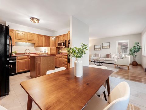 Tiny photo for 771 Brixham Road, Columbus, OH 43204 (MLS # 225045378)