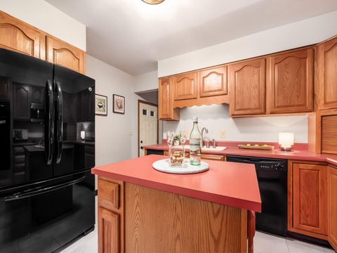 Tiny photo for 771 Brixham Road, Columbus, OH 43204 (MLS # 225045378)