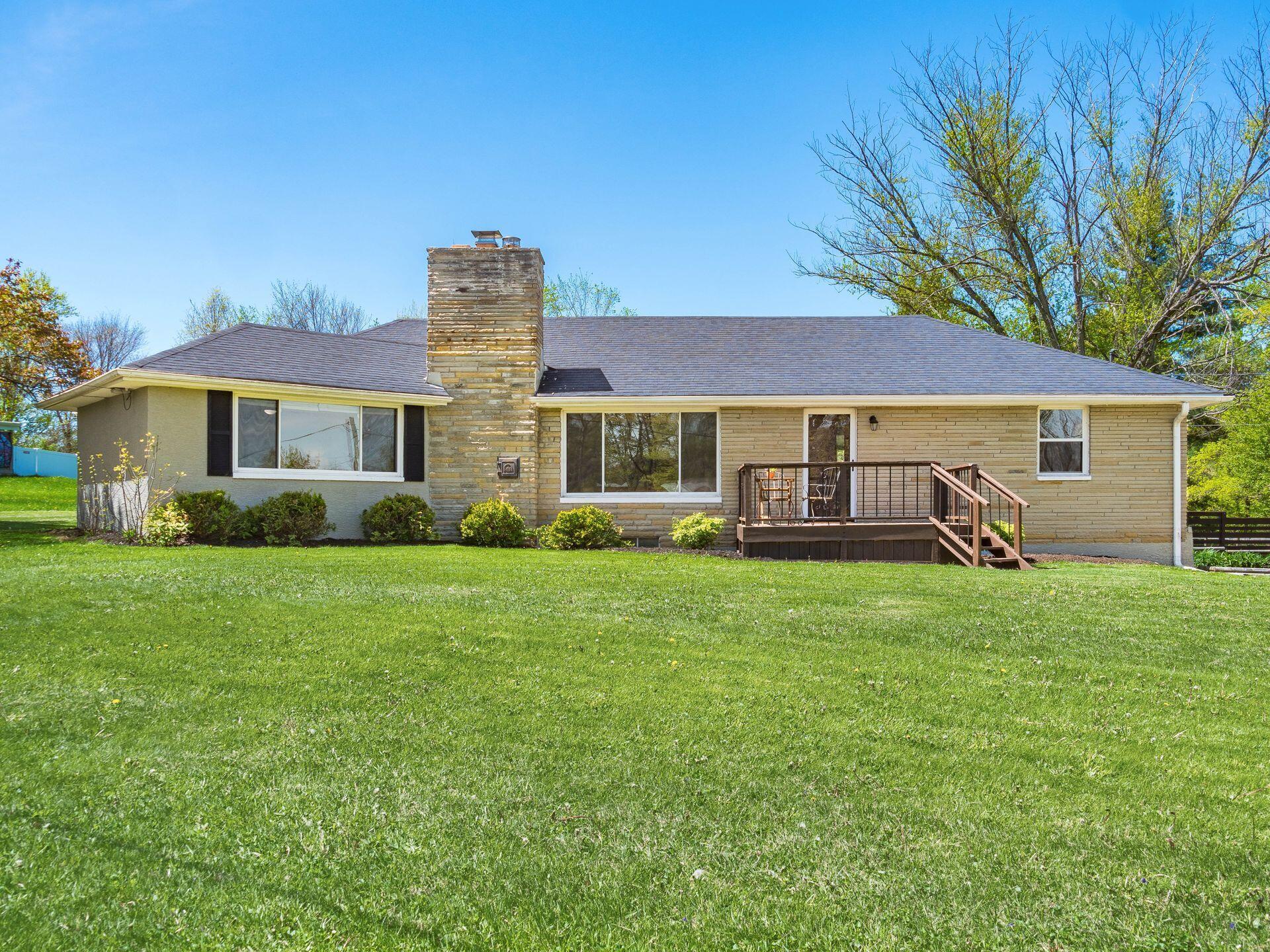 3553 Hazelton Etna Road, Alexandria, Ohio image 3