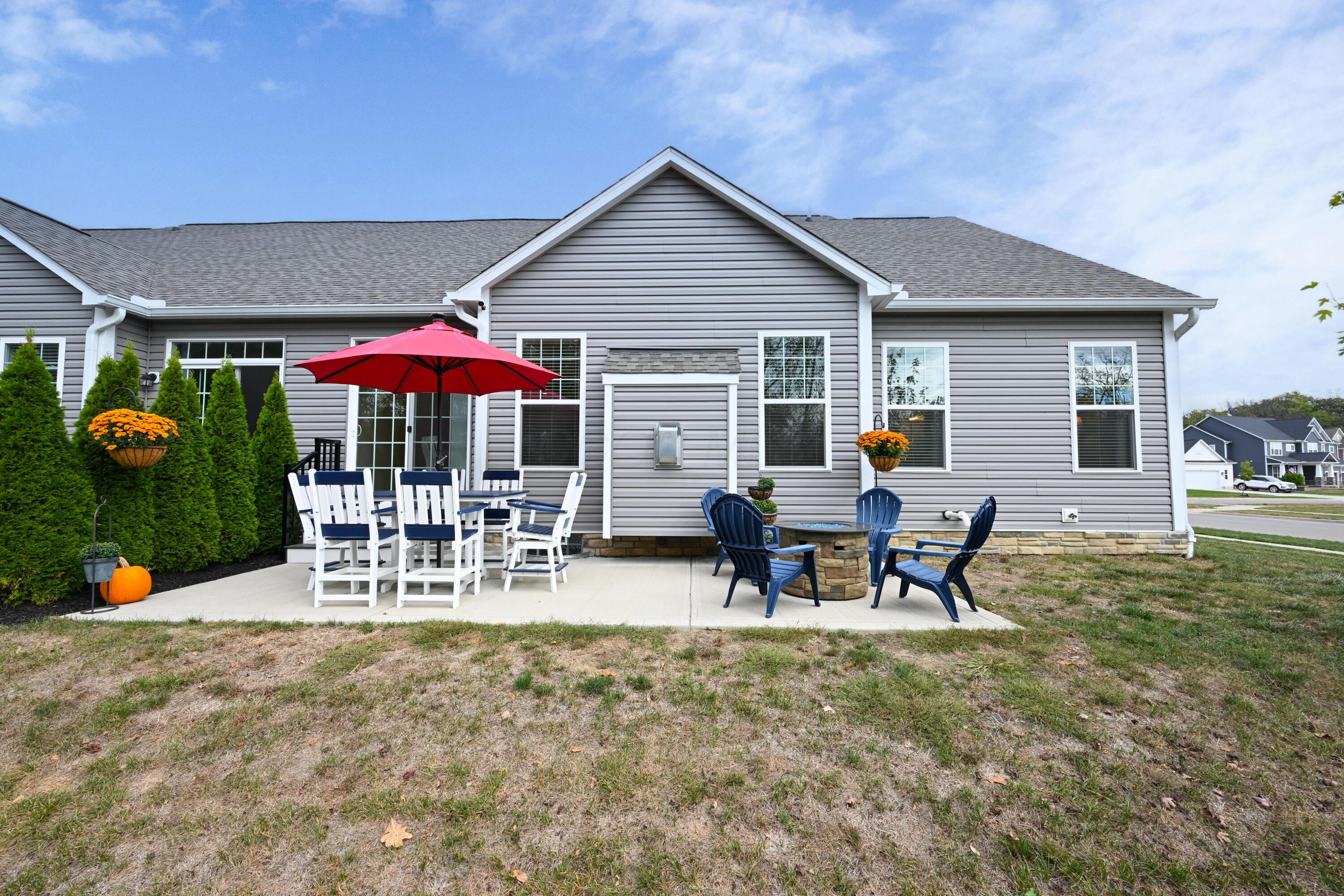 Grove City, Ohio 43123, United States, 3 Bedrooms Bedrooms, ,3 BathroomsBathrooms,Residential,Active,226044