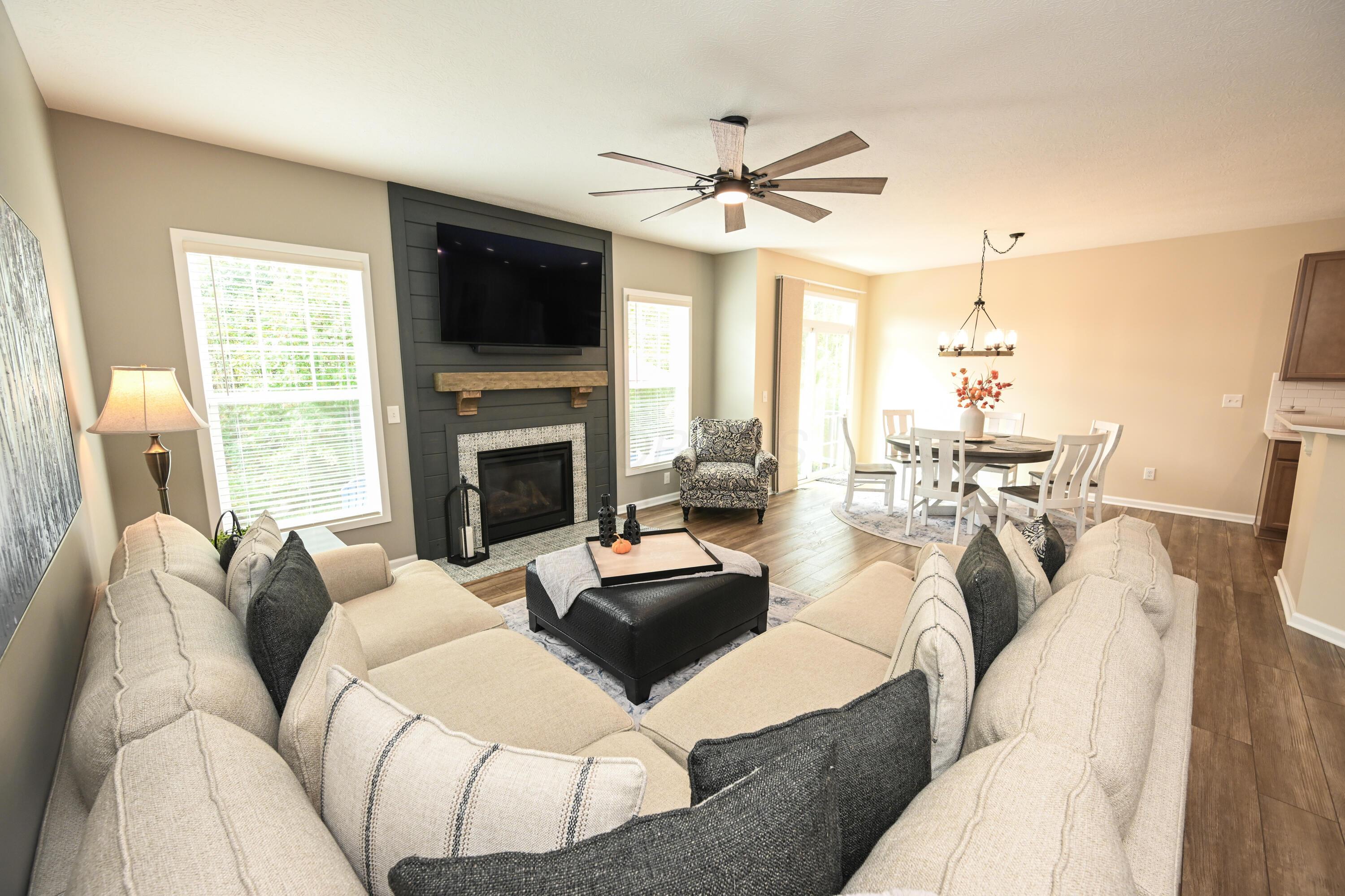 Grove City, Ohio 43123, United States, 3 Bedrooms Bedrooms, ,3 BathroomsBathrooms,Residential,Active,226044