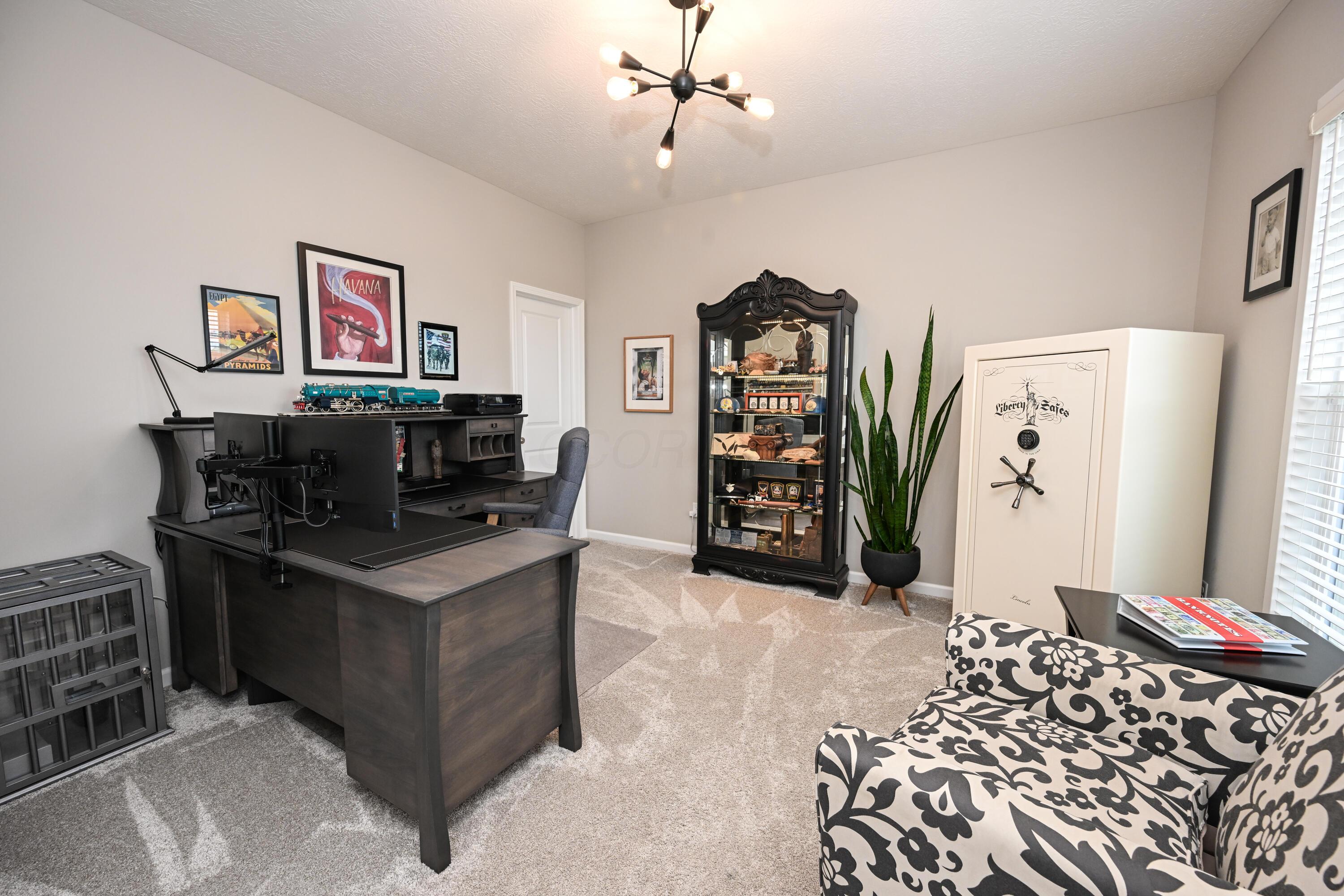 Grove City, Ohio 43123, United States, 3 Bedrooms Bedrooms, ,3 BathroomsBathrooms,Residential,Active,226044