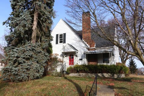 Photo of 84 W Raleigh Avenue, Mansfield, OH 44907 (MLS # 225044545)