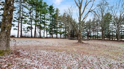 Tiny photo for 1685 Jackson Road, Zanesville, OH 43701 (MLS # 226001761)