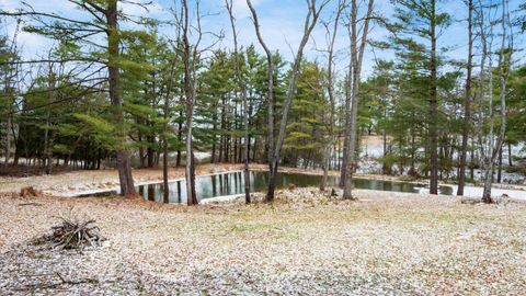 Tiny photo for 1685 Jackson Road, Zanesville, OH 43701 (MLS # 226001761)