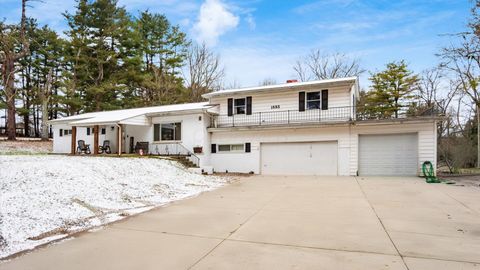 Tiny photo for 1685 Jackson Road, Zanesville, OH 43701 (MLS # 226001761)