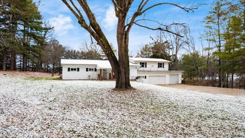 Tiny photo for 1685 Jackson Road, Zanesville, OH 43701 (MLS # 226001761)