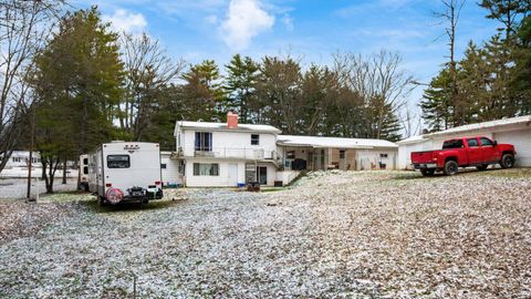 Tiny photo for 1685 Jackson Road, Zanesville, OH 43701 (MLS # 226001761)