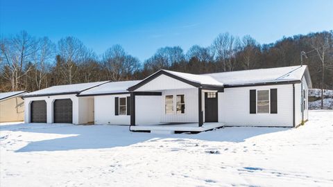 Photo of 8430 Clay Pike, Chandlersville, OH 43727 (MLS # 225046129)