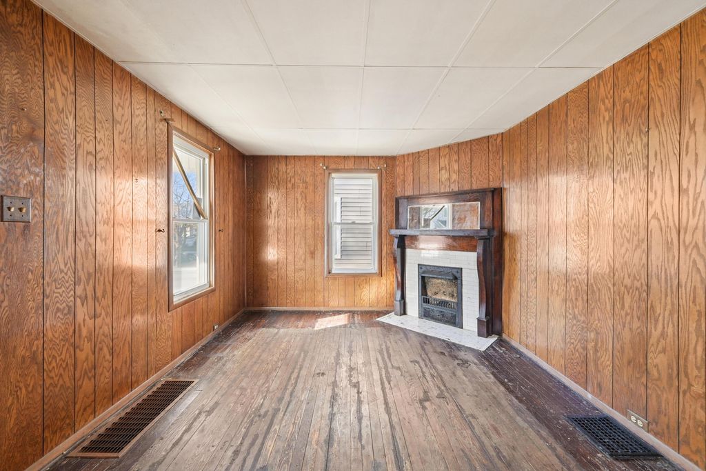 Photo of 360 Sheldon Avenue, Columbus, OH 43207 (MLS # 226002203)