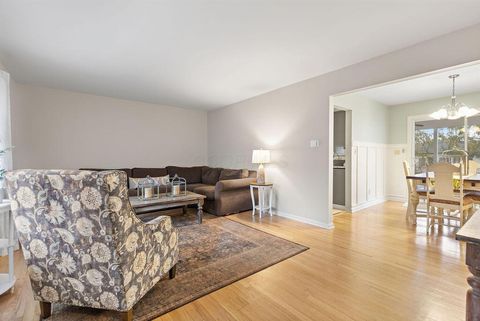 Tiny photo for 182 Cherrington Road, Westerville, OH 43081 (MLS # 226000778)