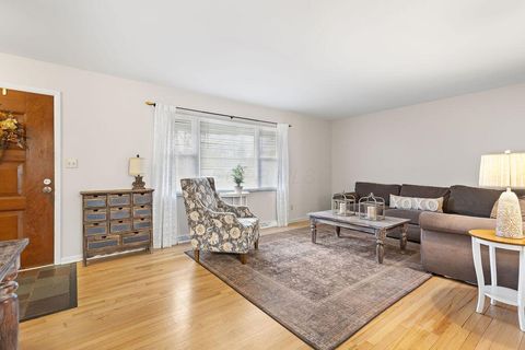 Tiny photo for 182 Cherrington Road, Westerville, OH 43081 (MLS # 226000778)