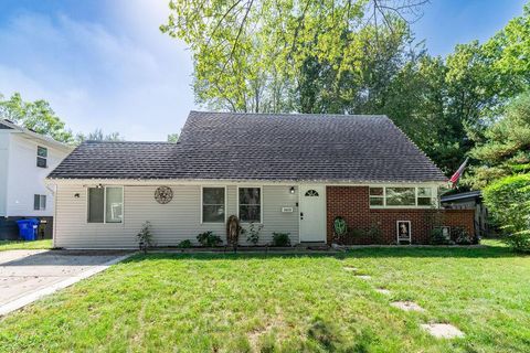 Photo of 4703 Janis Drive, Columbus, OH 43227 (MLS # 225037500)