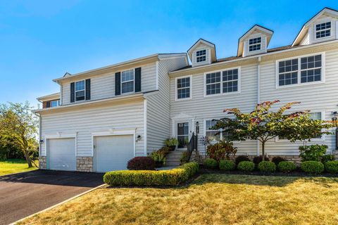 Photo of 9185 Walker Park Drive, Columbus, OH 43240 (MLS # 225035626) Photo of 9185 Walker Park Drive, Columbus, OH 43240 (MLS # 225035626)