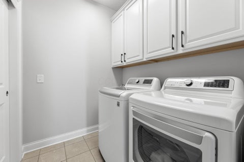 Tiny photo for 6945 Hollyhock, New Albany, OH 43054 (MLS # 226016953)