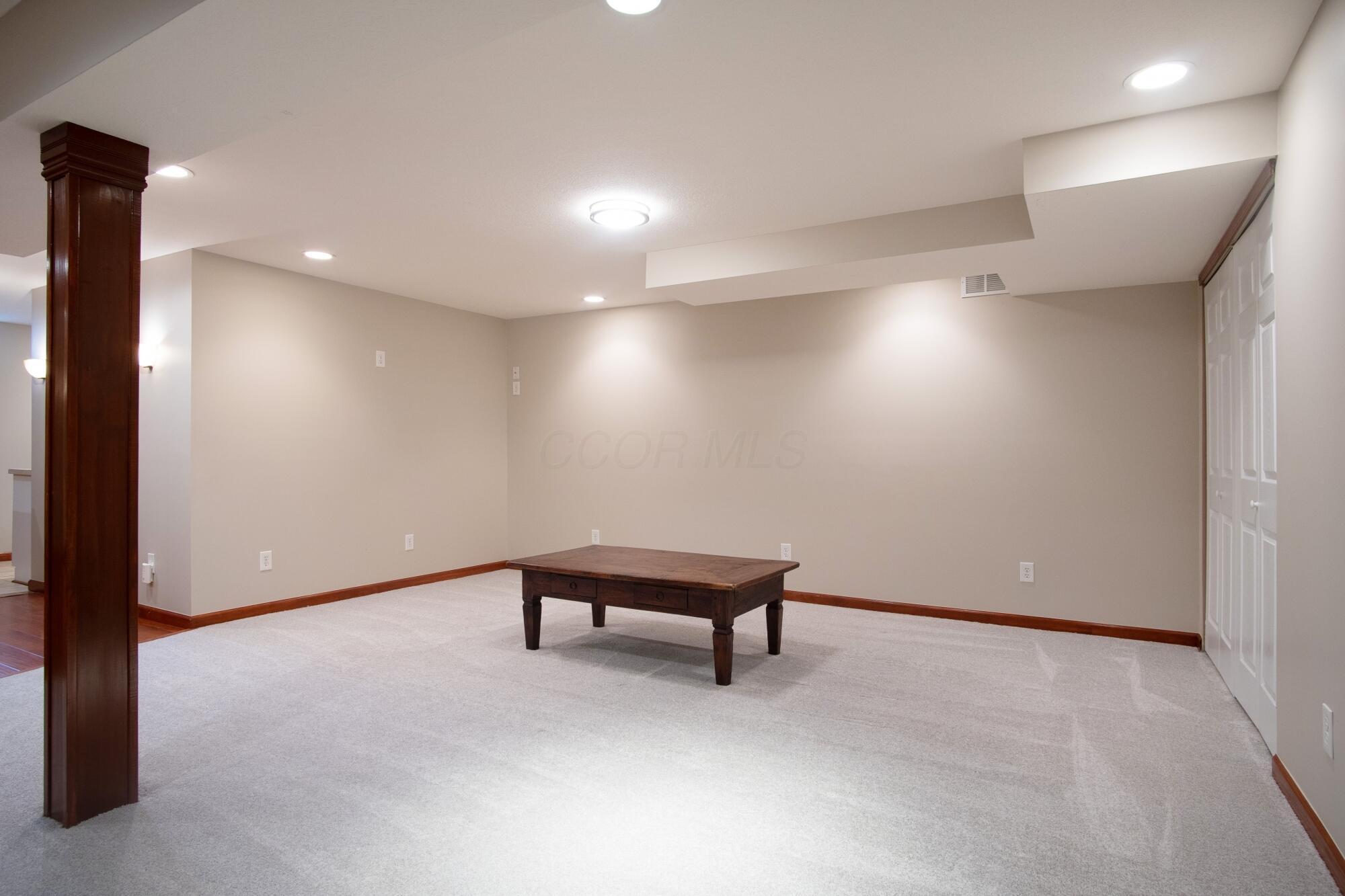 6268 Bellow Valley Drive, Dublin, Ohio image 47