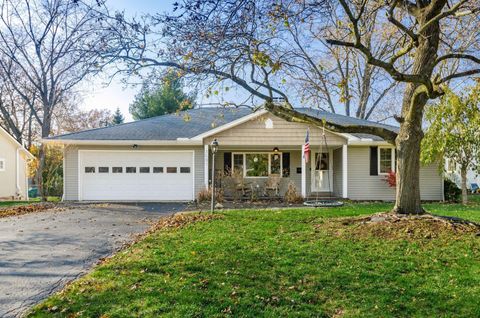 Photo of 3501 Sciotangy Drive, Columbus, OH 43221 (MLS # 225045610)