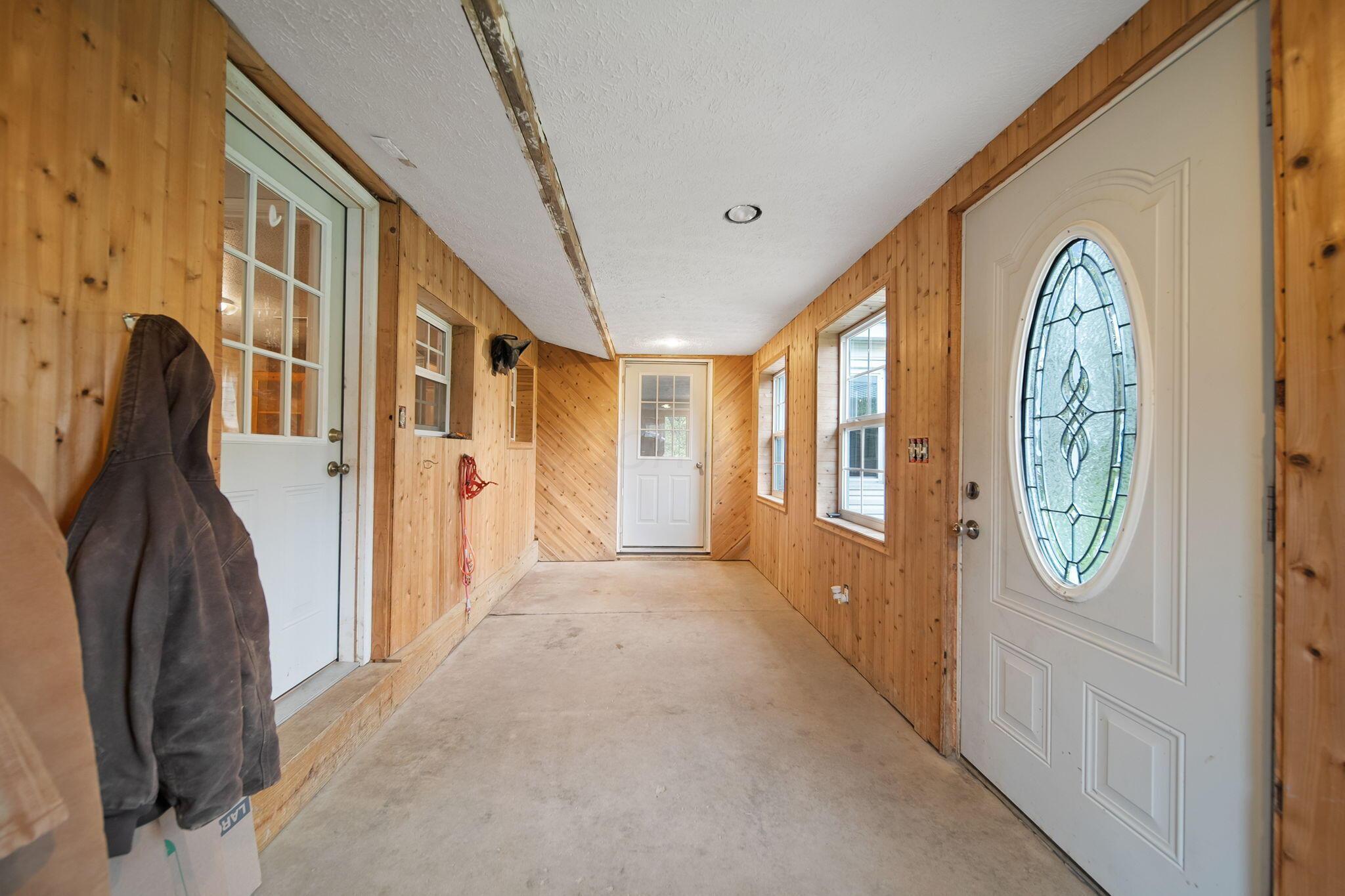 6810 Barrett Road, Geneva, Ohio image 39